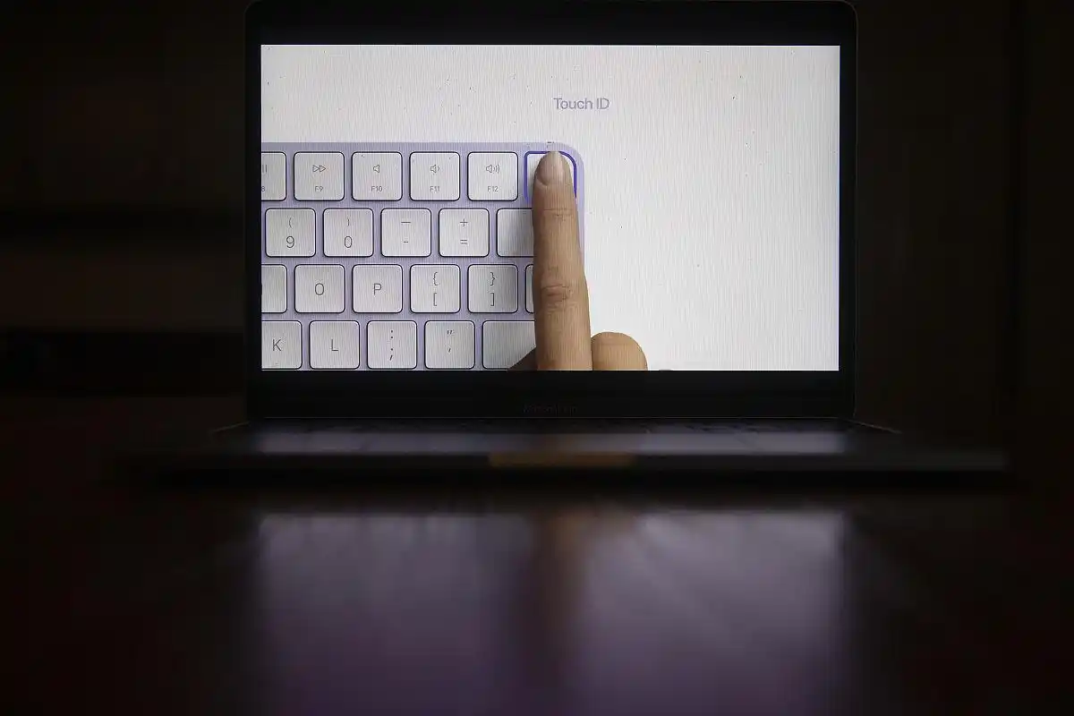 苹果解id锁_二手iPhone ID锁定解决_苹果设备ID锁定解除方法